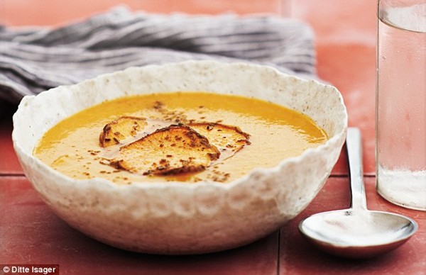 Spicy sweet potato soup with chipotle and coriander