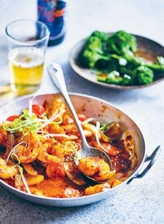 Spicy tamarind prawns (Sambal udang)