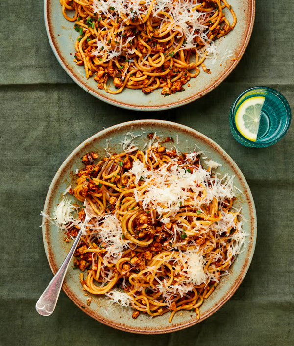 Spicy tempeh spaghetti