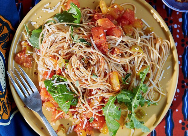 Spicy tomato & arugula angel hair pasta