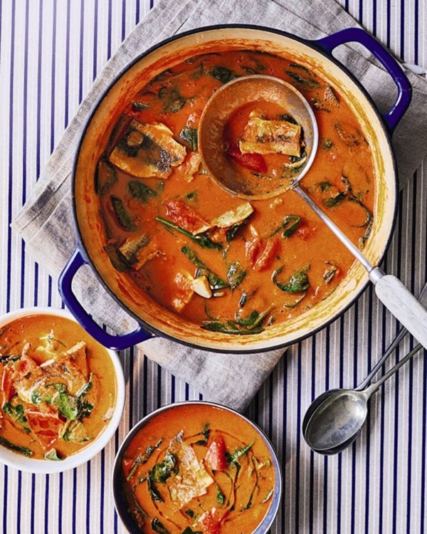Spicy tomato fish stew 