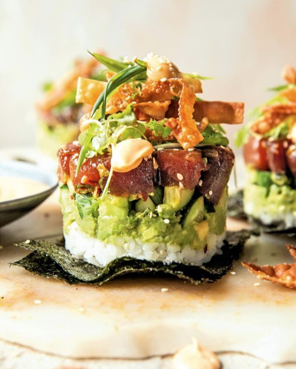 Spicy tuna roll stack