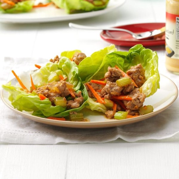 Spicy turkey lettuce wraps