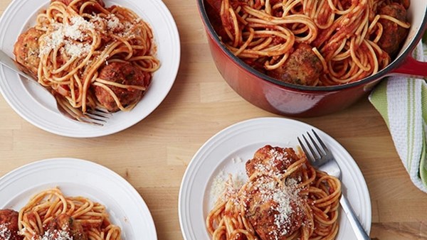 Spicy turkey meatballs & spaghetti