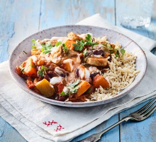 Spicy vegetable stew with coconut