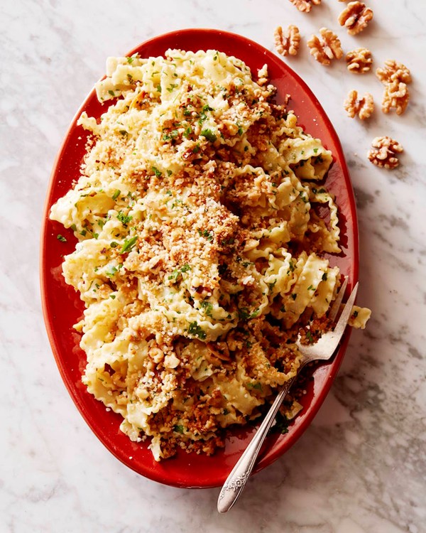 Spicy walnut pasta with pecorino Romano