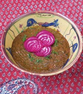 Spinach + beet osh (Osh-e shuly-e Yazdi)