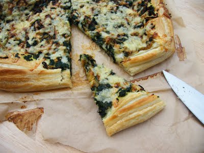 Spinach & onion puff tart
