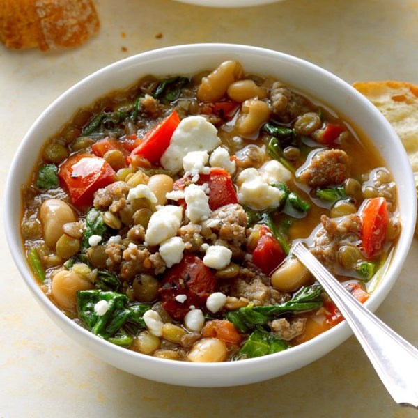 Spinach & sausage lentil soup