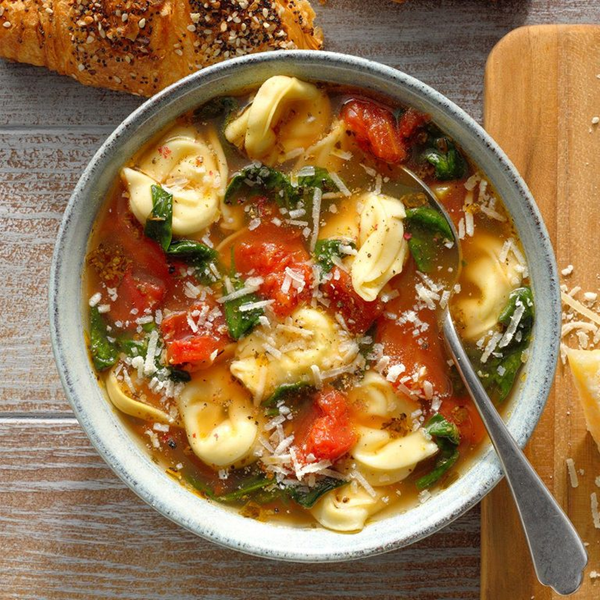 Spinach & tortellini soup