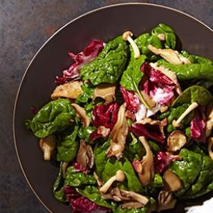 Spinach & warm mushroom salad