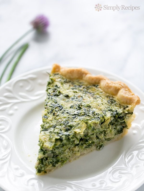 Spinach and artichoke quiche