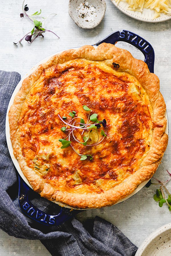 Spinach and artichoke quiche