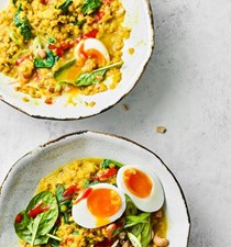 Spinach and cashew dhal