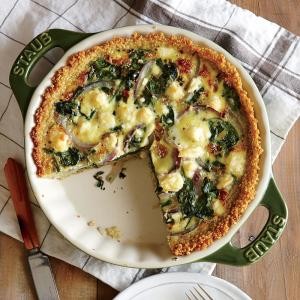 Spinach and feta quiche with quinoa crust