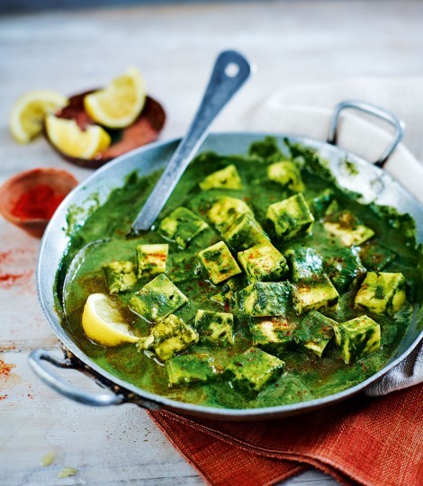 Spinach and paneer curry
