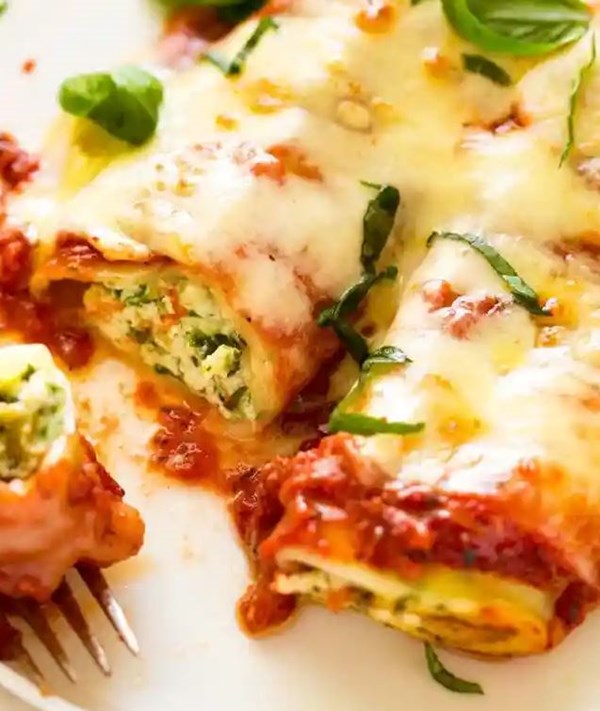 Spinach and ricotta cannelloni