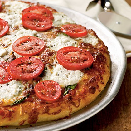 Spinach and ricotta pizza