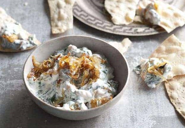Spinach and yoghurt dip (Oshe moss dip)