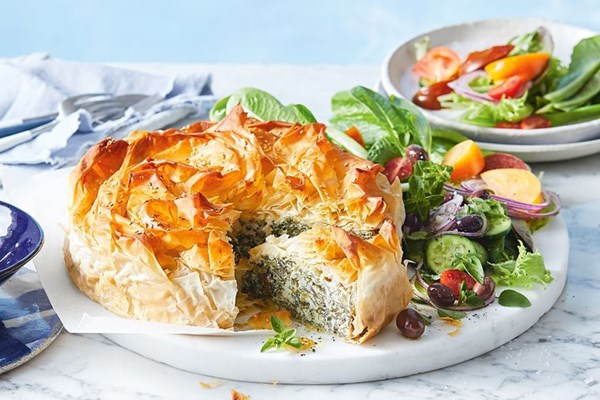 Spinach and yoghurt filo pie