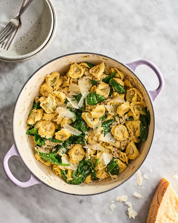 Spinach-artichoke cheesy tortellini
