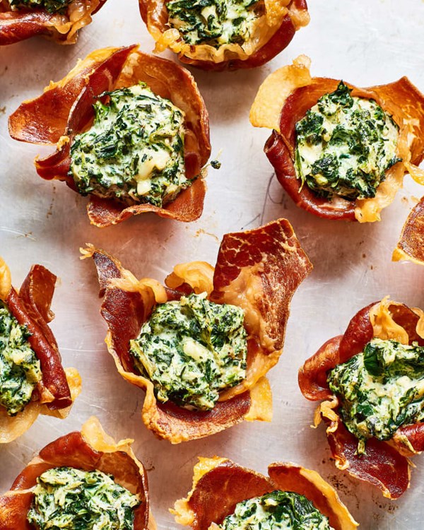 Spinach-artichoke prosciutto cups
