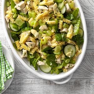 Spinach chicken salad