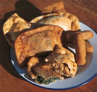 Spinach empanadas Café Versailles (Empanadas de espinacas Café Versailles)