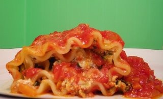 Spinach lasagna roll ups