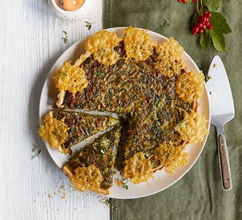Spinach madeleine tart with cheesy pastry