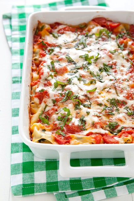 Spinach manicotti