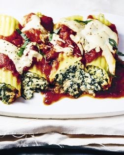 Spinach manicotti