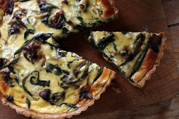 Spinach, mushroom and green bean quiche