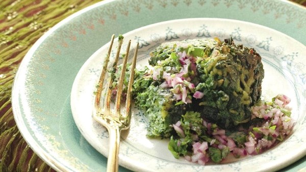 Spinach pakoras with red onion and coriander relish