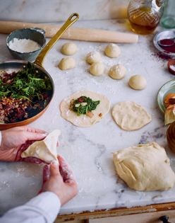 Spinach pies (Fatayer bi sabankh)
