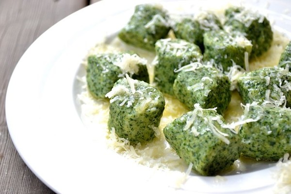 Spinach, ricotta, and Parmesan gnocchi