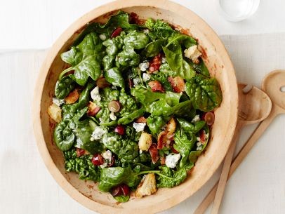 Spinach salad with warm bacon dressing
