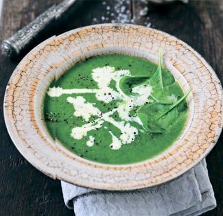 Spinach soup with potato purée
