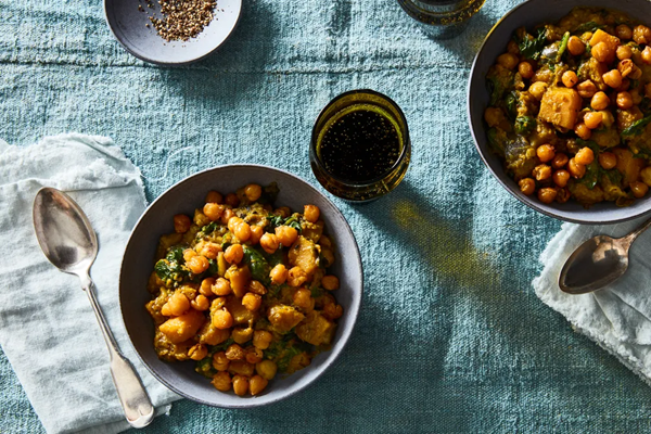 Spinach, squash & chickpeas (Palong shaaker ghonto)
