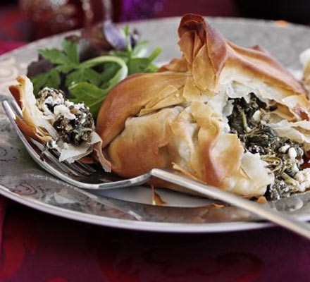 Spinach, walnut and feta parcels
