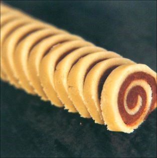 Spiral-patterned sablée cookies