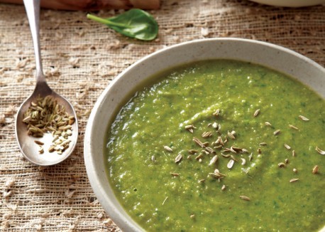 Split pea, fennel and spinach soup