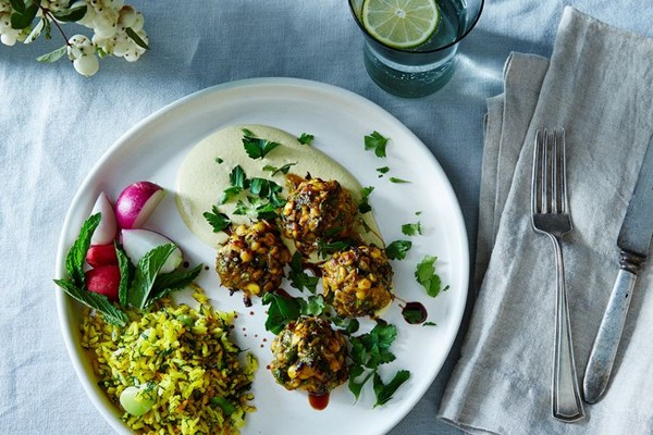 Split pea "meatballs" with pistachio yogurt