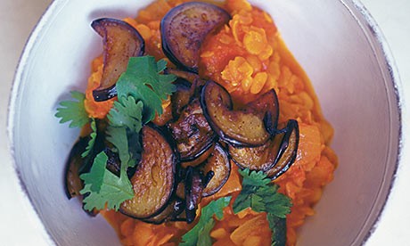 Split peas with aubergine