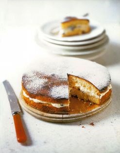 Sponge cake with mascarpone (Torta paradiso con mascarpone)