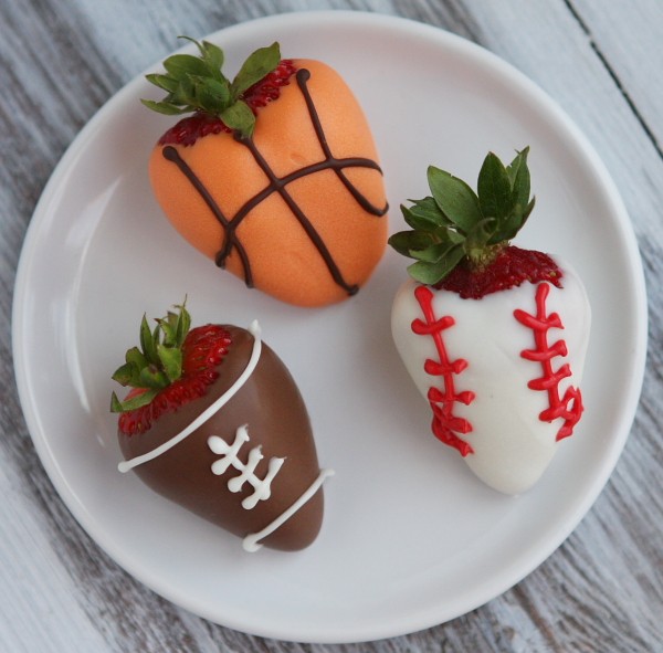 Sports-dipped strawberries