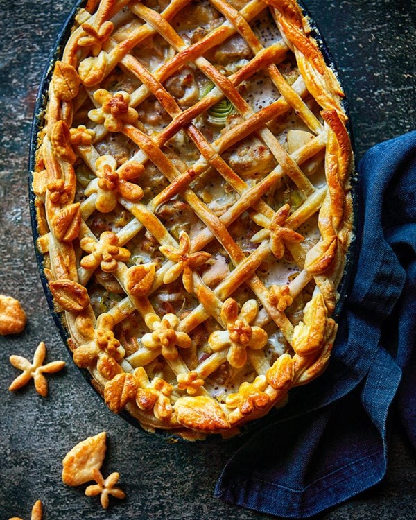 Spring chicken, ham and mustard lattice pie
