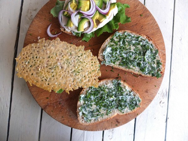 Spring chicken sandwiches