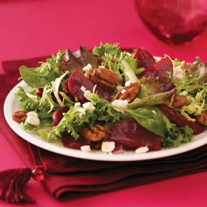 Spring greens with beets and goat cheese 