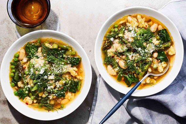 Spring minestrone with grated egg pasta